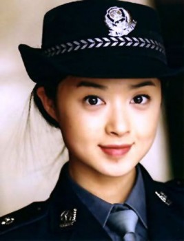 policewomen