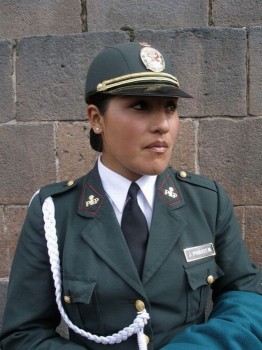 polizistin-aus-peru